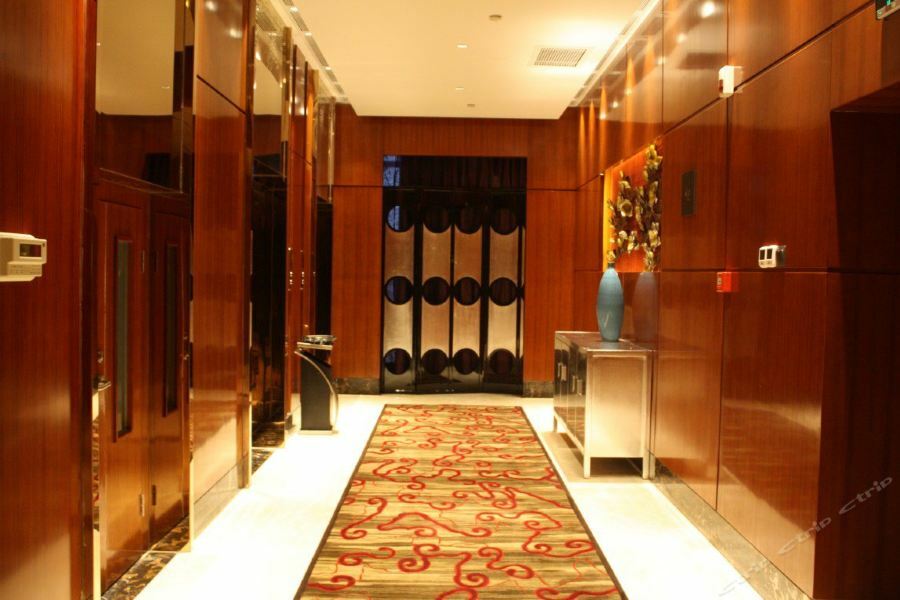 แกรนด์สไกไลท์อินเทอร์เนชั่นแนลโฮเต็ลกันโจว Hotel ก้านโจว ภายนอก รูปภาพ